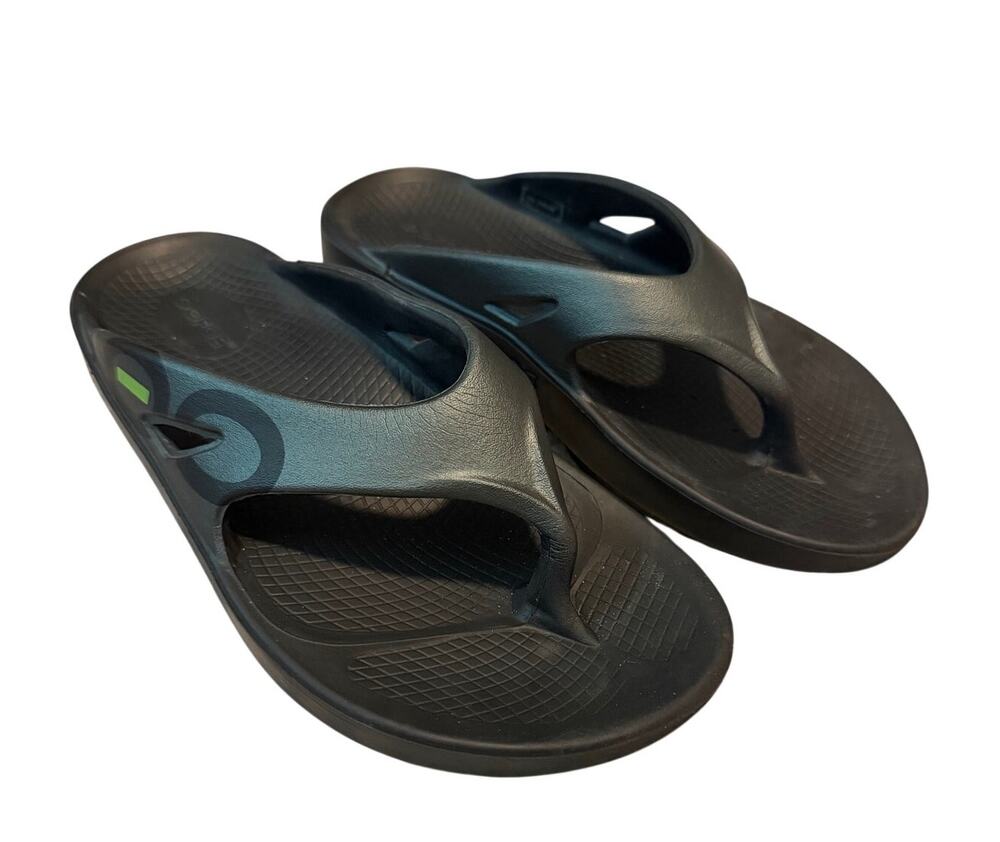 OOFOS OOriginal Sport Recovery Sandals Graphite Black Mens 7 Womens 9